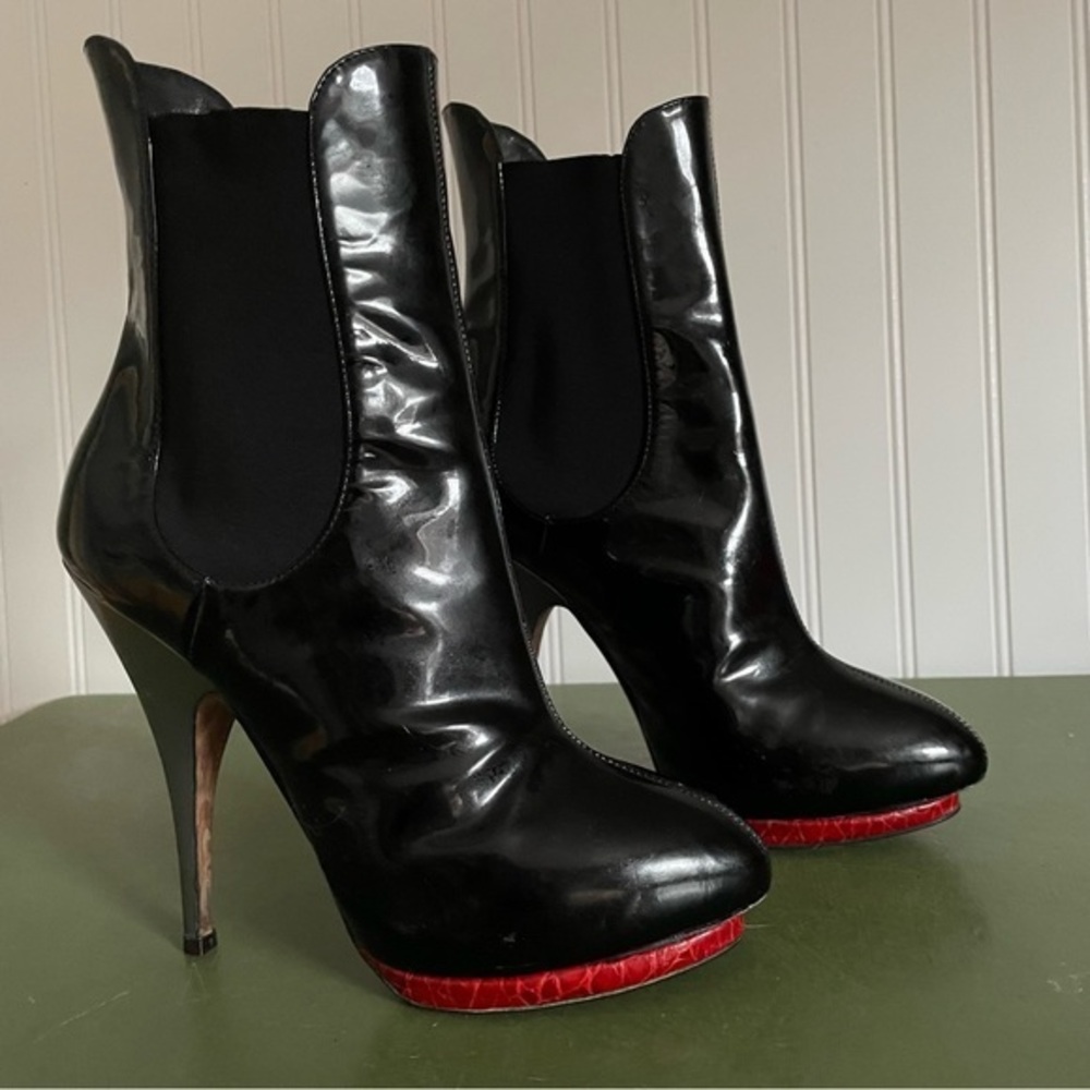 Giuseppe Zanotti Hidden Platform Stilettos in Black Patent Leather w Red *Italy*